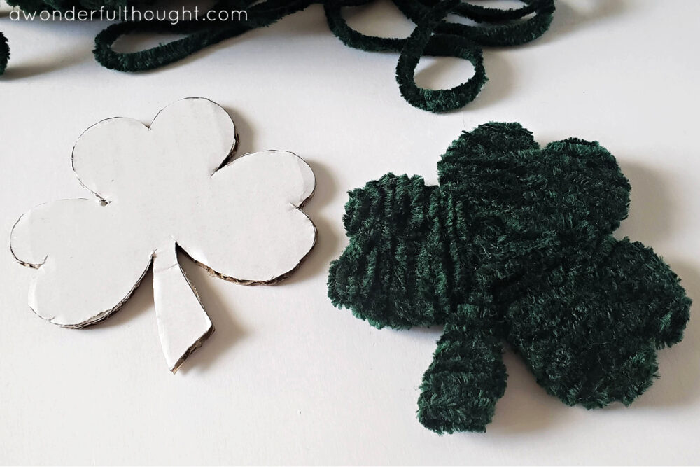 St. Patrick's Day garland - A Wonderful Thought